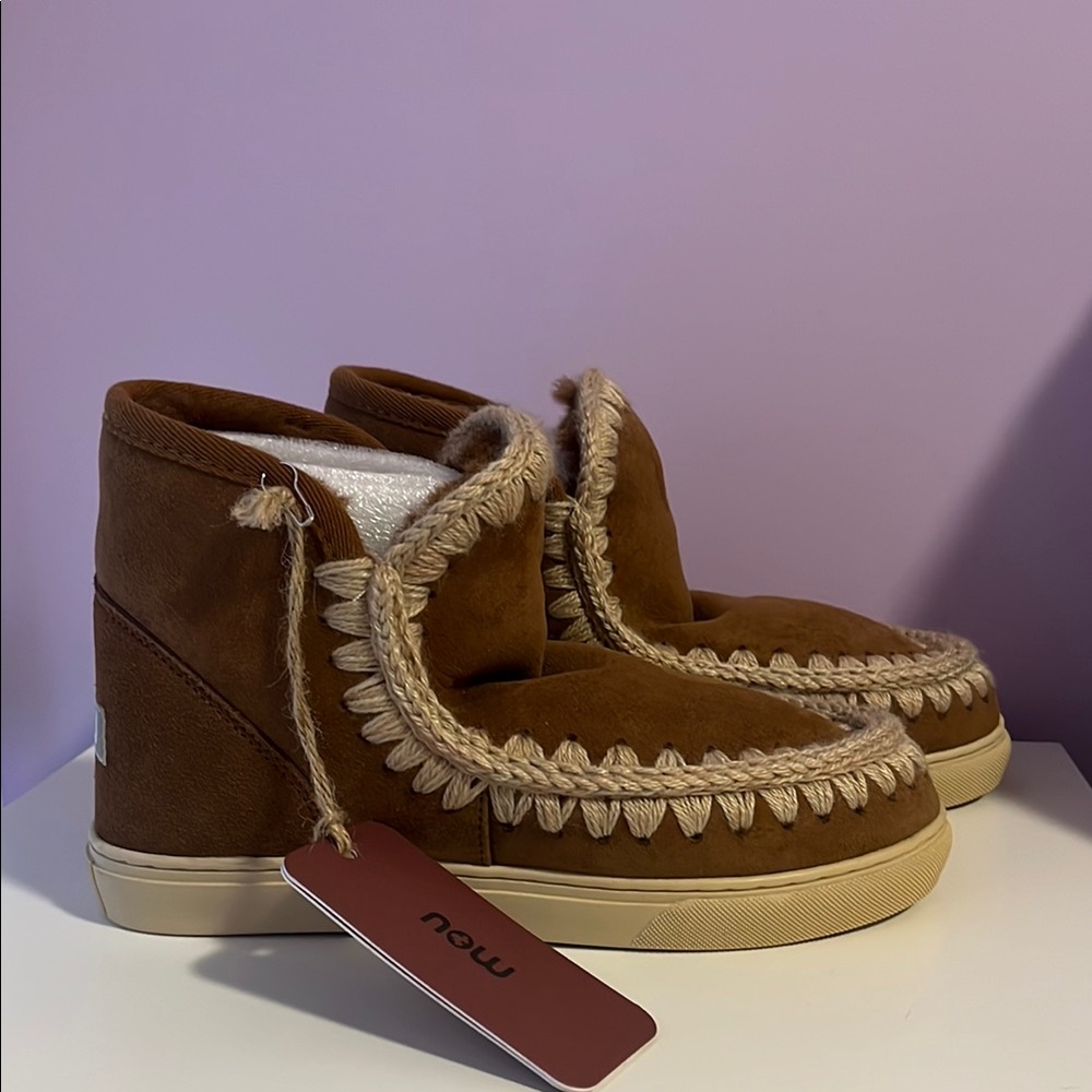 Mou Eskimo Sneakers